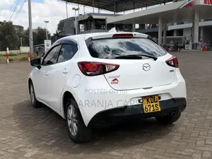 Mazda Demio 2016 Silver