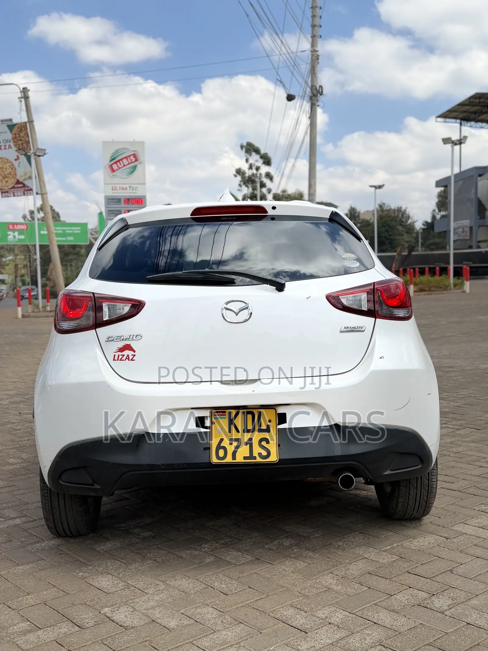 Mazda Demio 2016 Silver