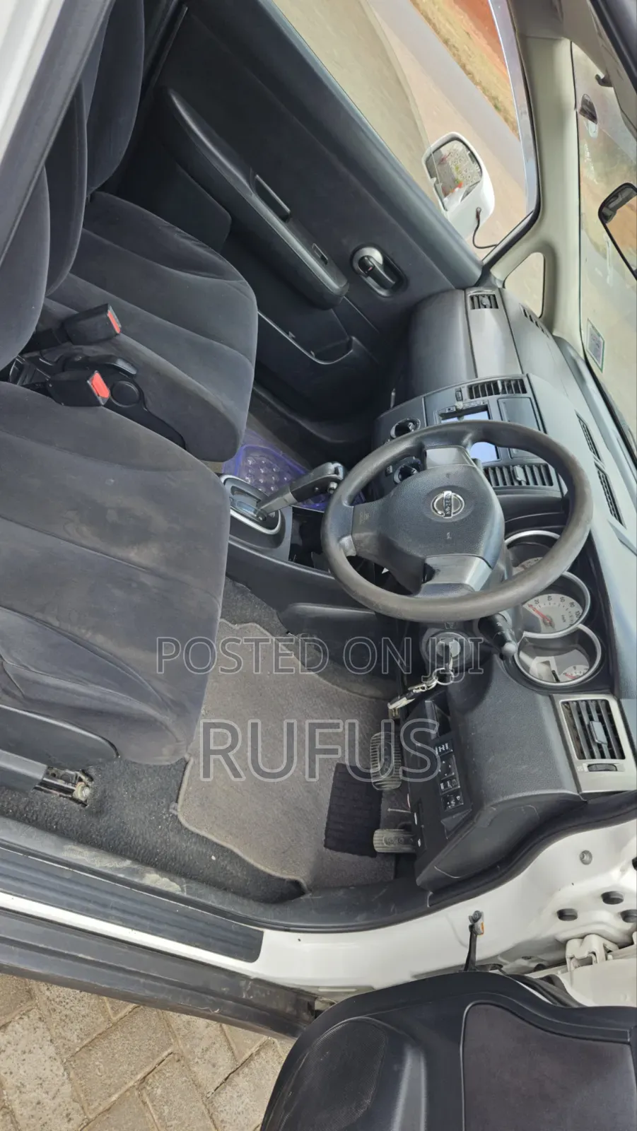 Nissan Tiida 1.5L 16V 2010 White