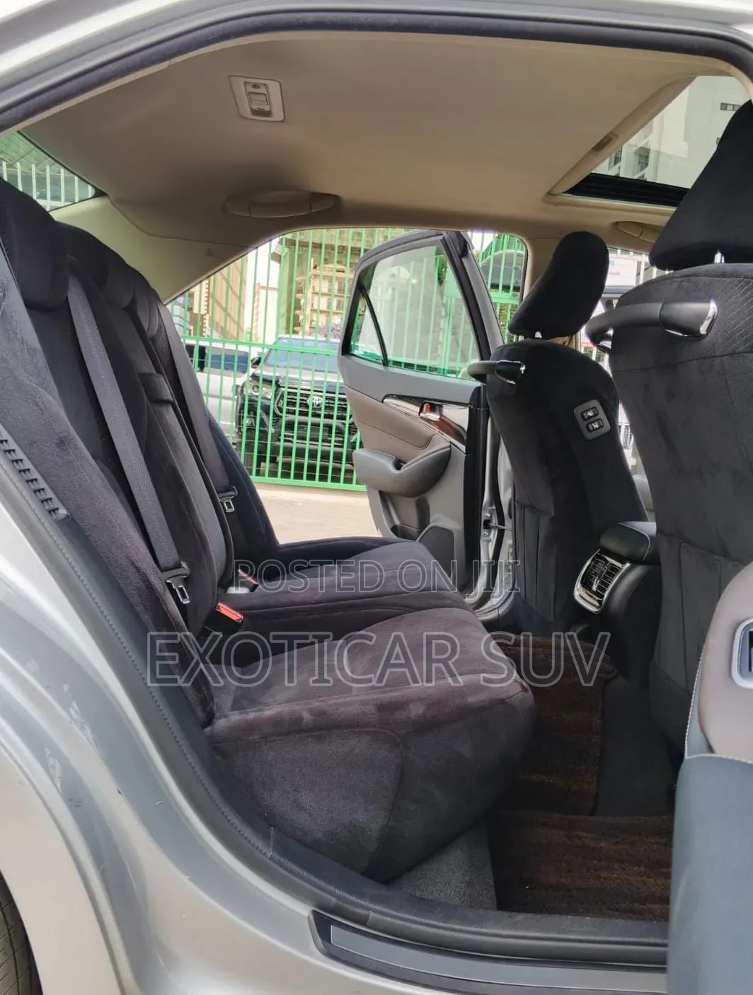 Toyota Crown 2019