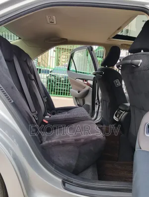 Toyota Crown 2019
