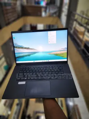 Laptop Dell Latitude 7520 16GB Intel Core i7 SSD 512GB