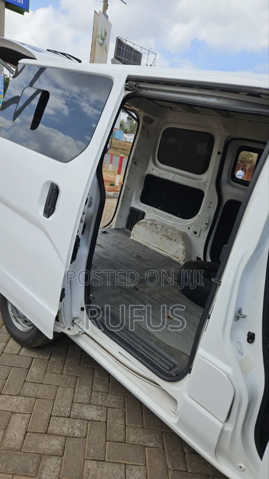 Nissan NV200 2014 White
