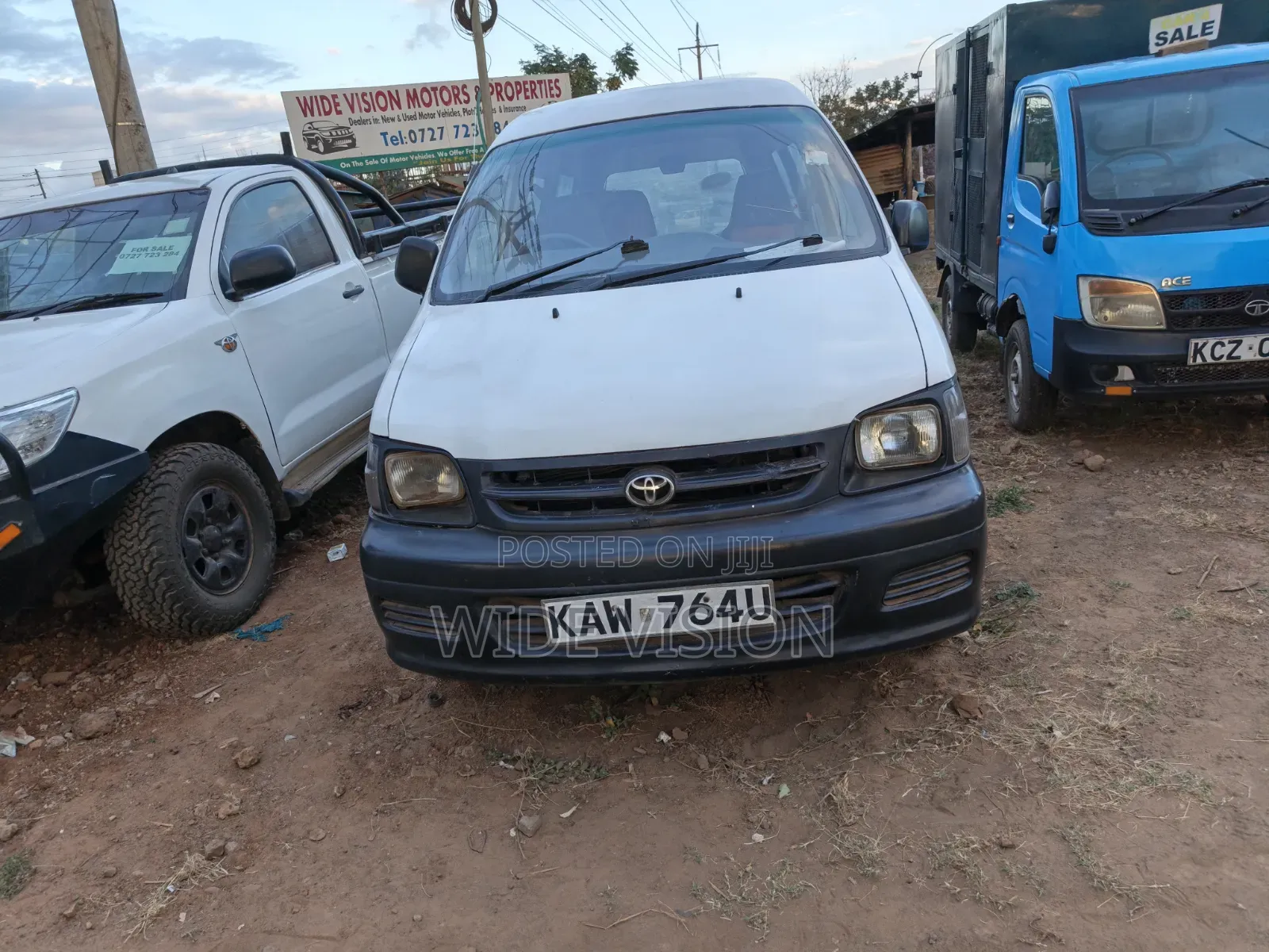 Toyota TownAce 2000 White