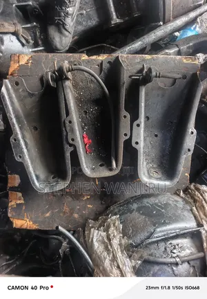 Shock Bracket