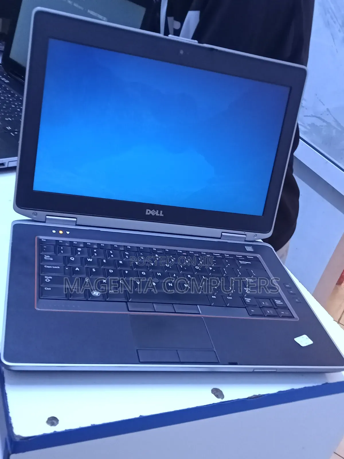 Laptop Dell Latitude E6420 4GB Intel Core i5 HDD 160GB
