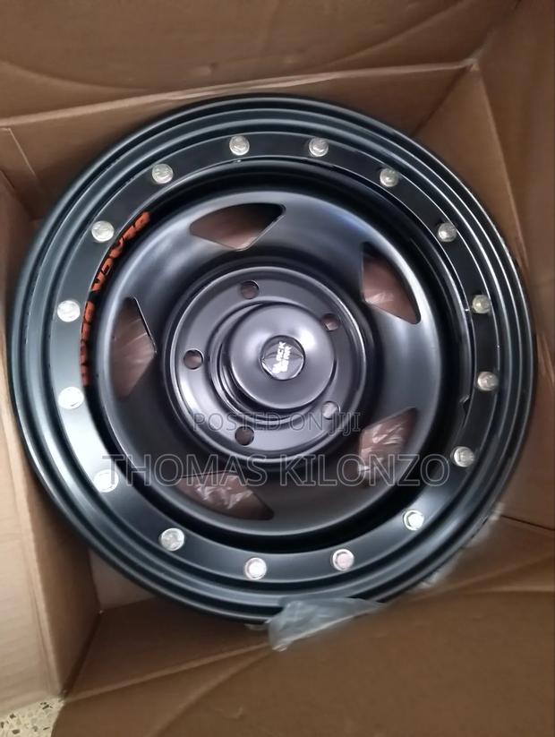 Size 16 Landrover Steel Rims