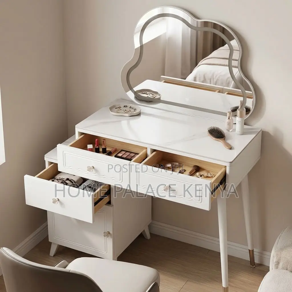 Vanity Set; White LED Mirrored Vanity Makeup Set