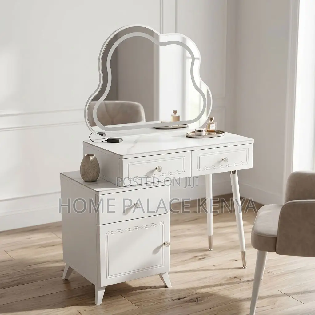 Vanity Set; White LED Mirrored Vanity Makeup Set