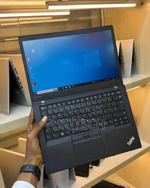 Laptop Lenovo ThinkPad T490s 16GB Intel Core i7 SSD 256GB