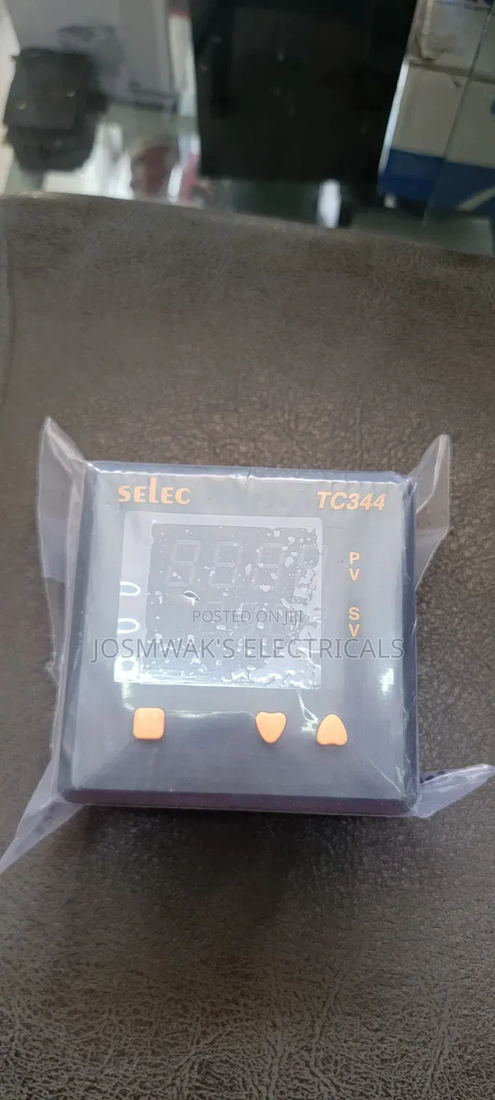SELEC TC344 Temperature Controller