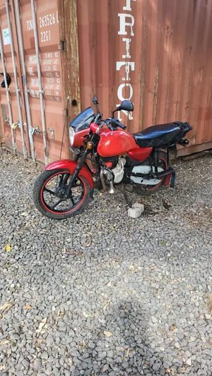 Bajaj Boxer 2022 Red