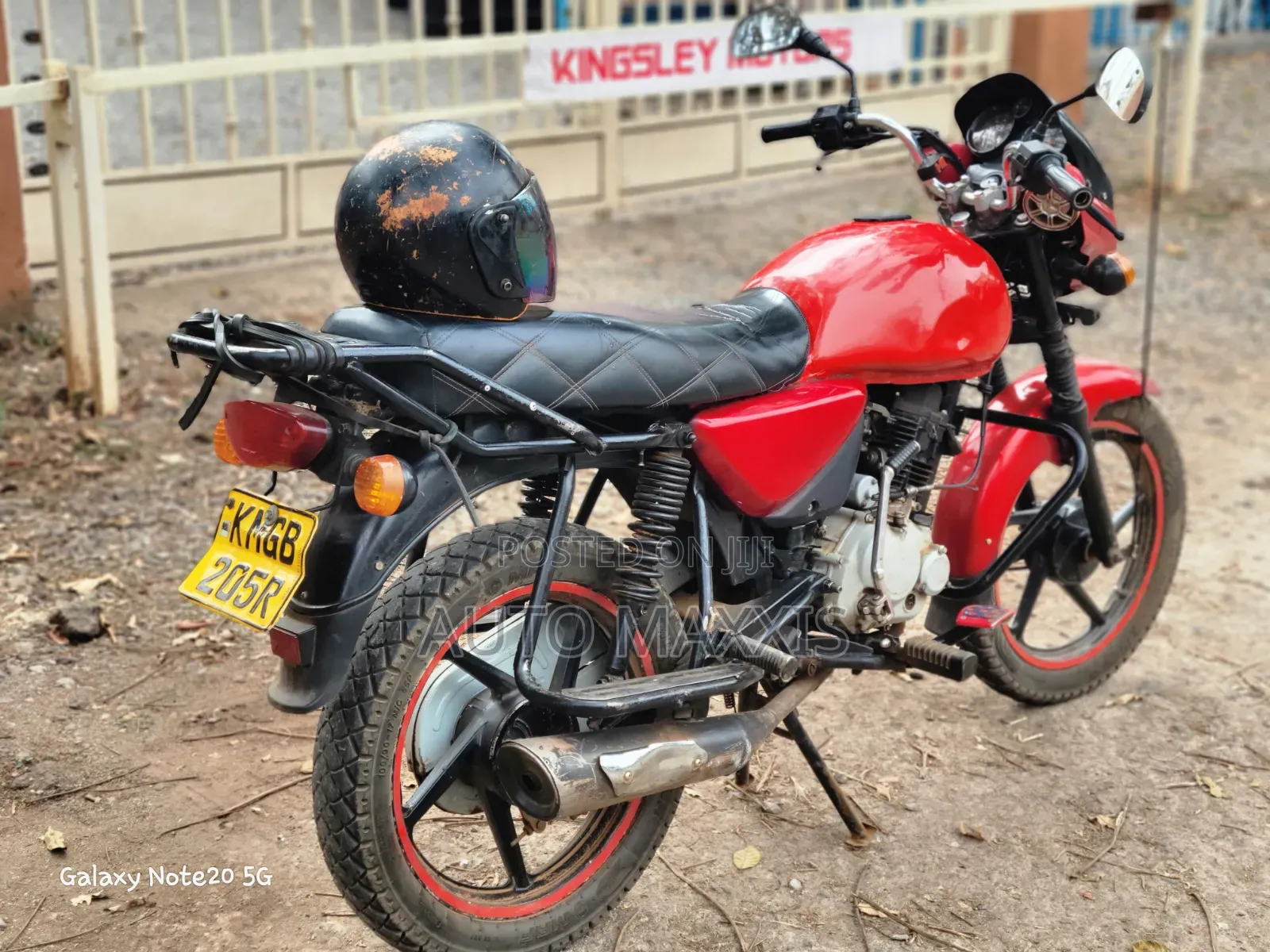 Bajaj Boxer 2022 Red