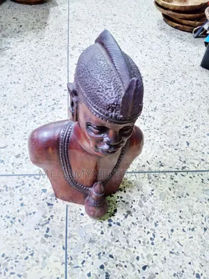 Hand Carved Wood African Man / African Wood Carving