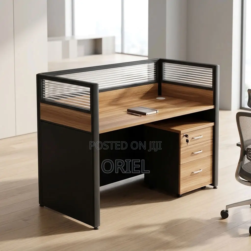 Office Workstation : 1-User Office Work Desk