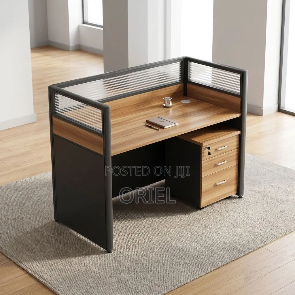Office Workstation : 1-User Office Work Desk