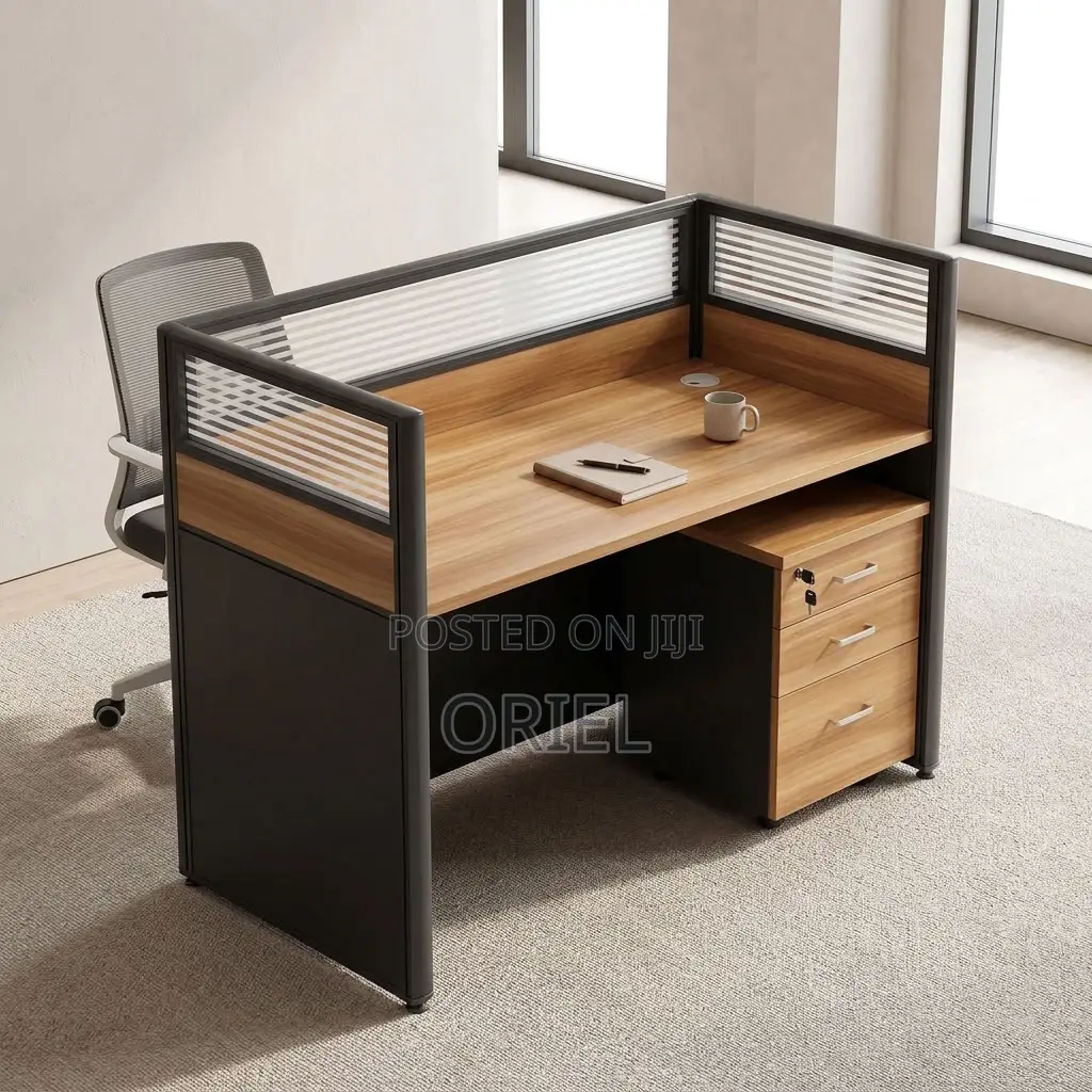 Office Workstation : 1-User Office Work Desk