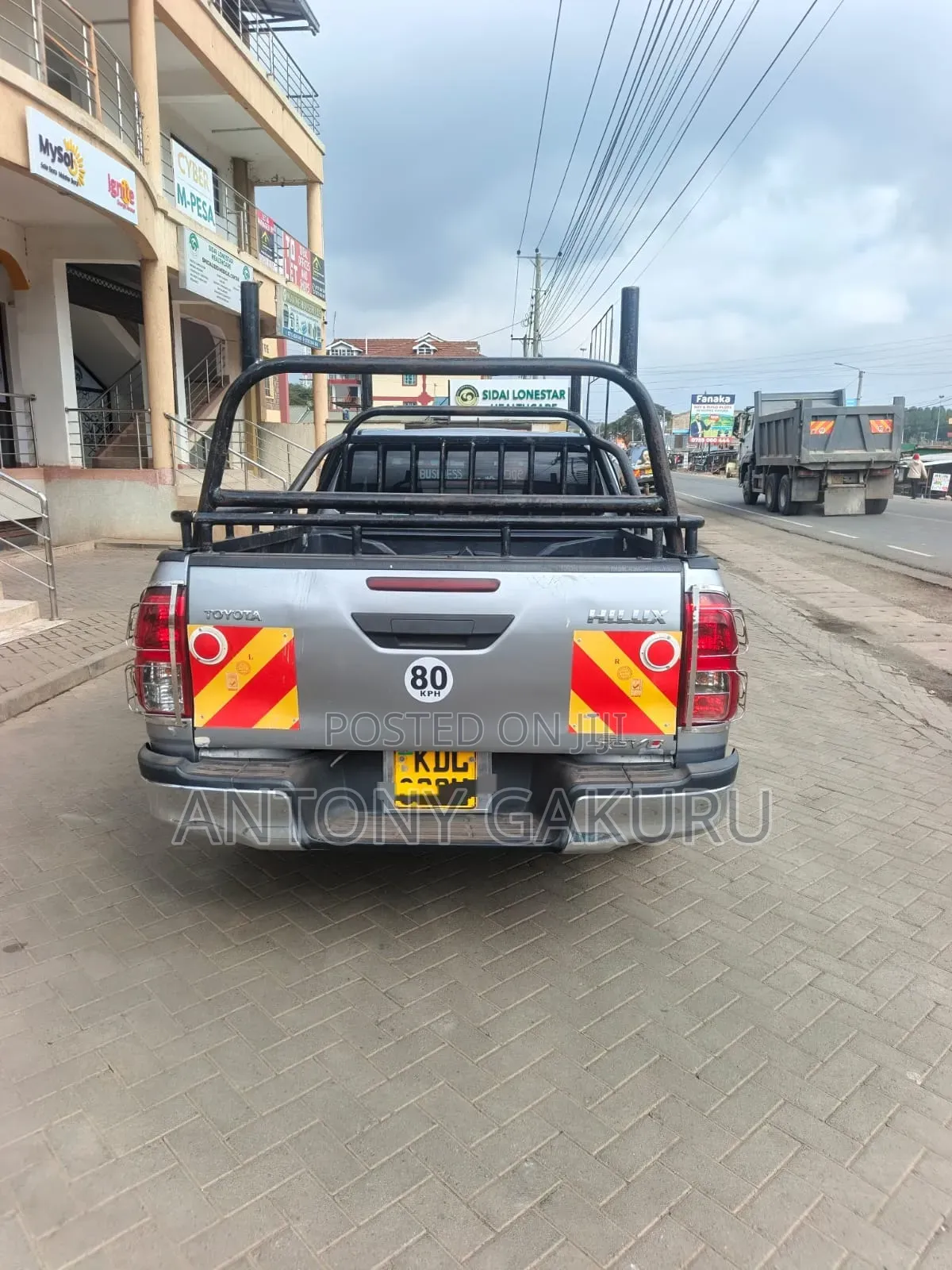 Toyota Hilux 2016 Silver