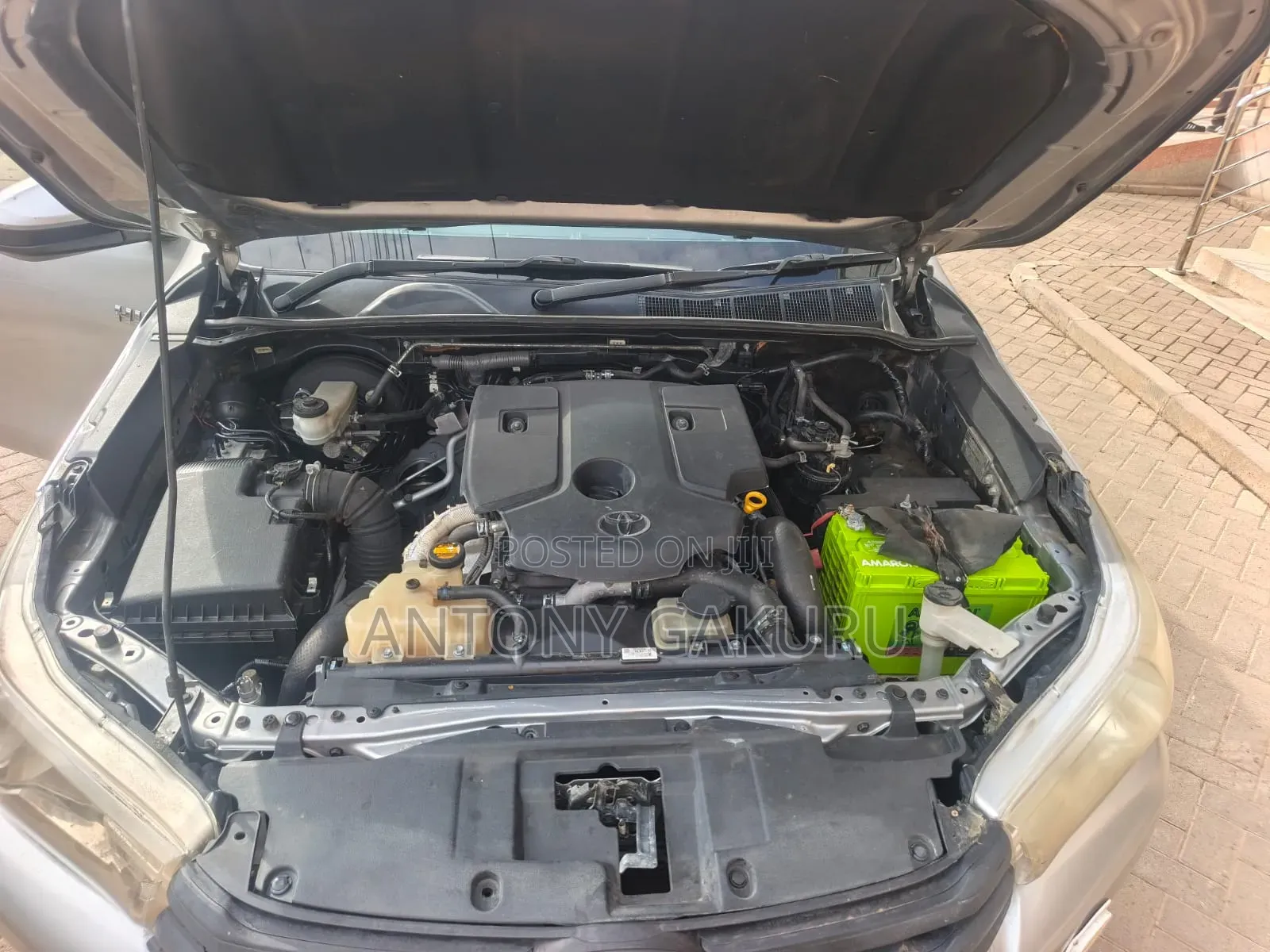 Toyota Hilux 2016 Silver