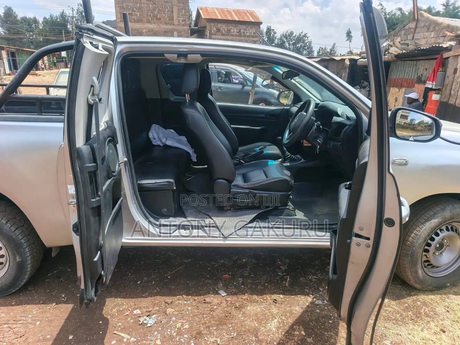 Toyota Hilux 2016 Silver