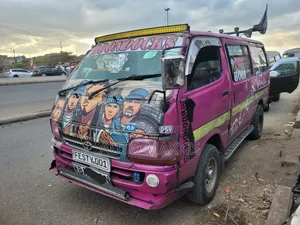 Toyota HiAce 2008