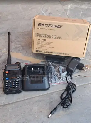 Baofeng UV-5R Wireless Communication Transceiver