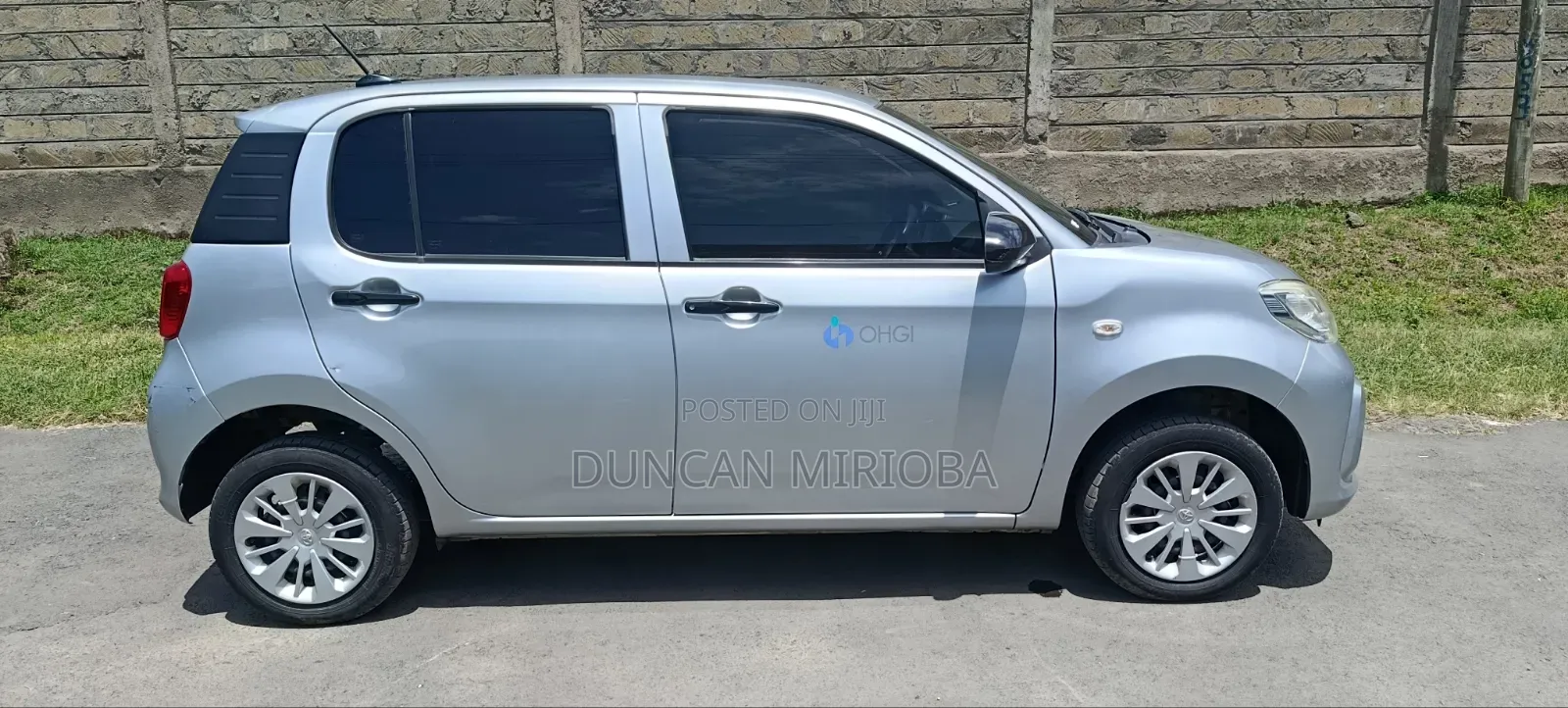 Toyota Passo 2019 Silver
