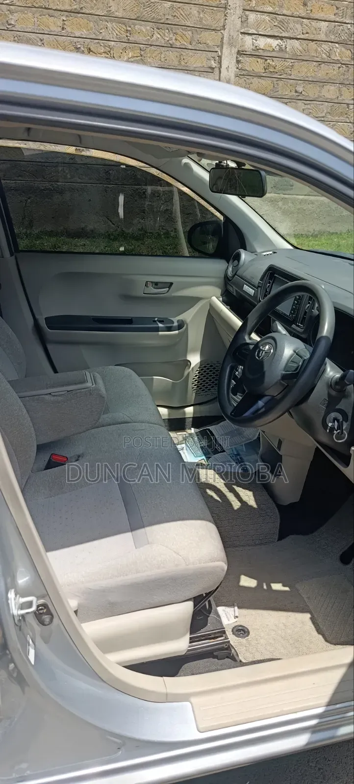 Toyota Passo 2019 Silver