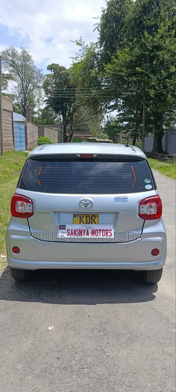 Toyota Passo 2019 Silver