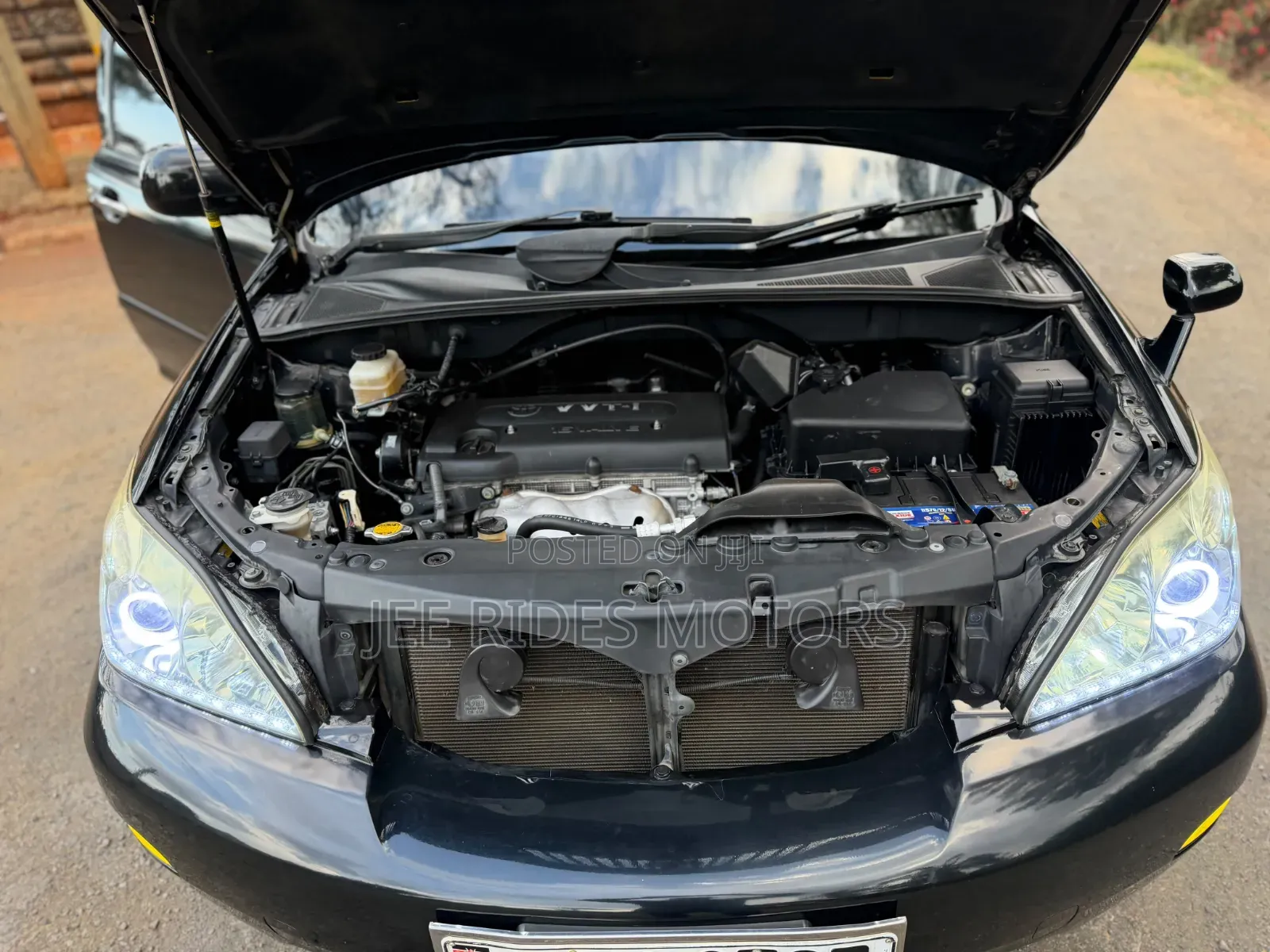 Toyota Harrier 2.4 2012 Black