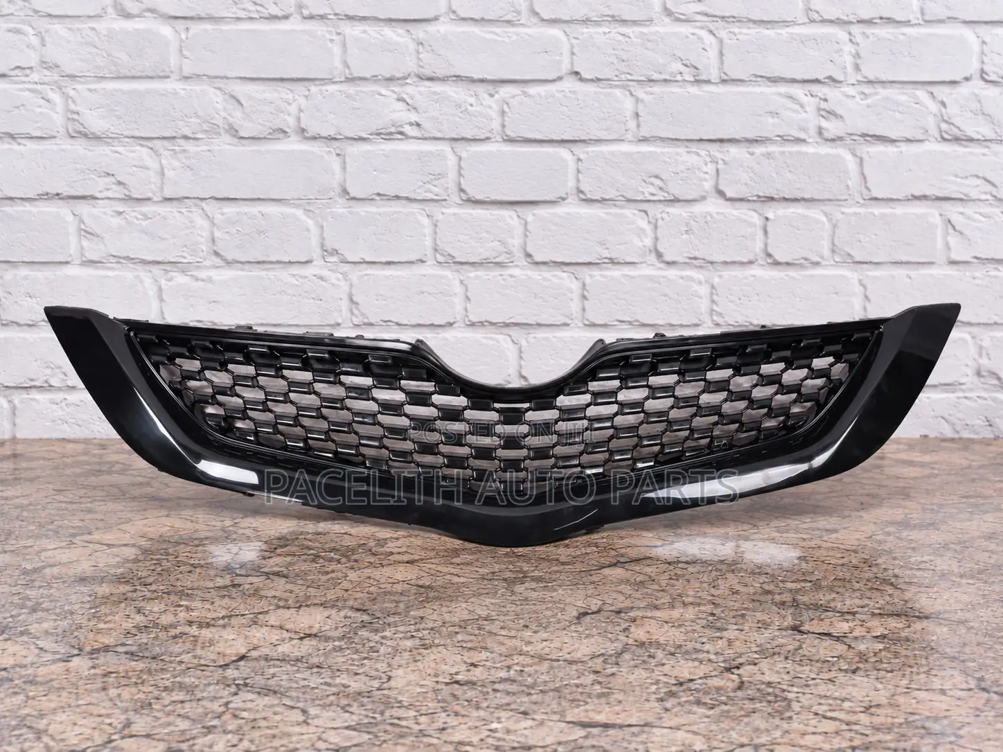 FPI Grille Toyota Belta 2006 - 2007