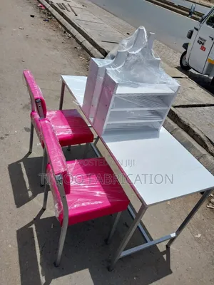 Manicure Set of Nail Table With Shelf and Chairs