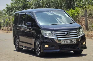 Honda Stepwgn 2015 Maroon