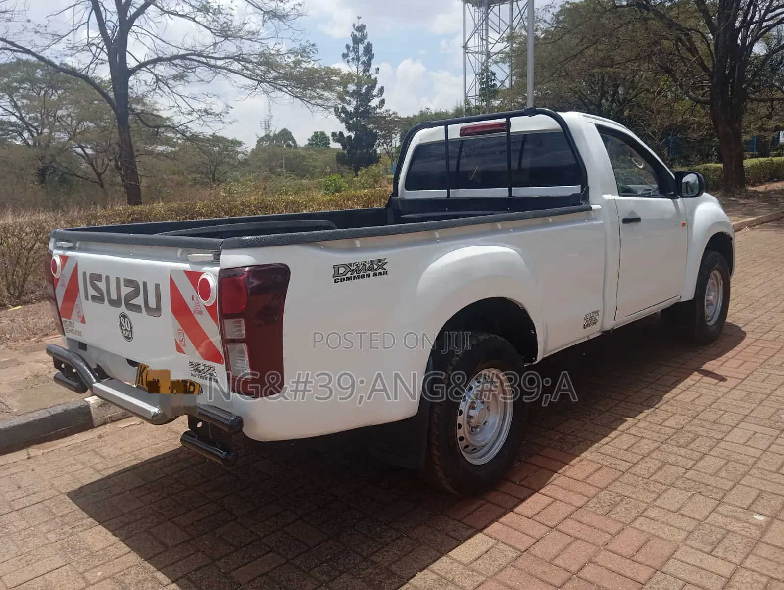 Isuzu D-MAX 2017 White