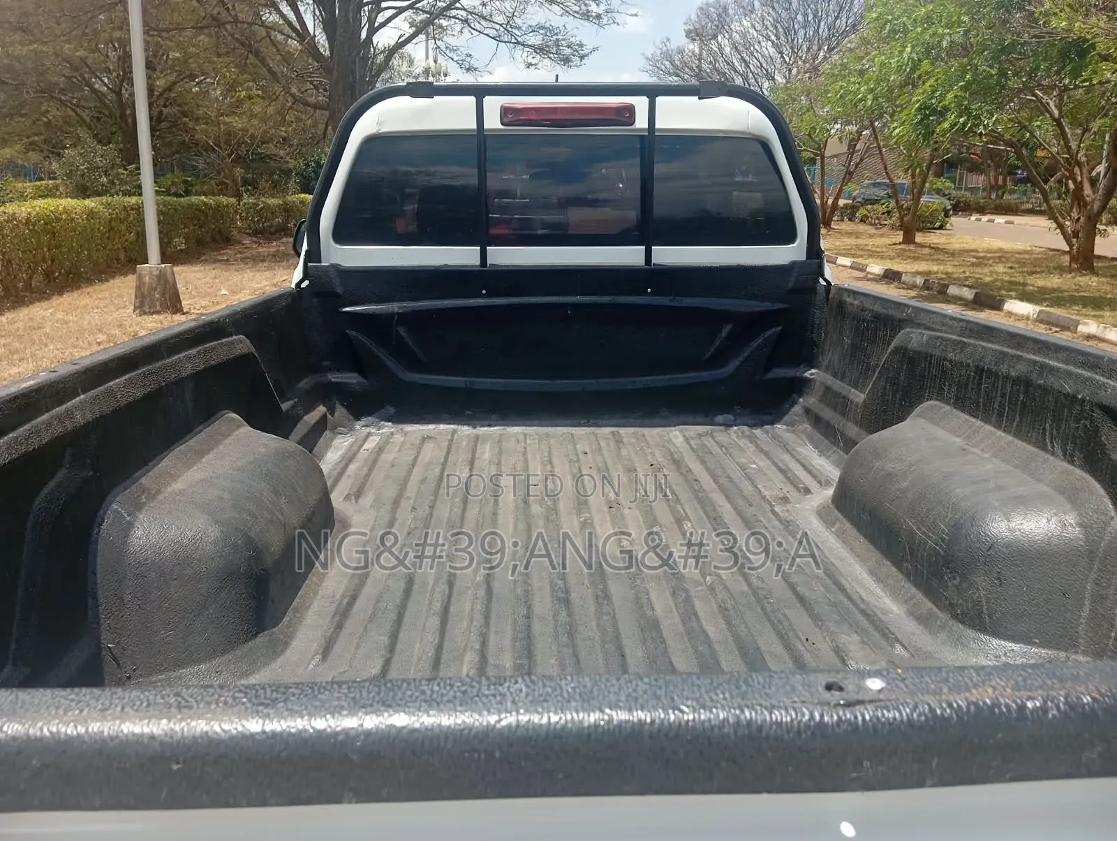 Isuzu D-MAX 2017 White
