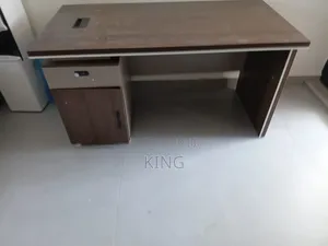 Office Desk 1.2 Office Desk