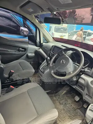 Nissan NV200 2017 Silver