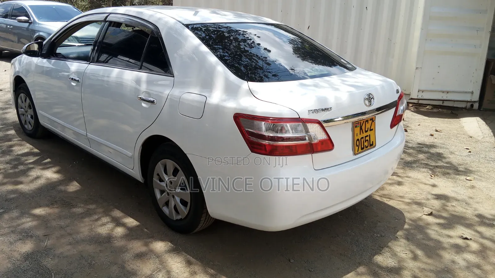 Toyota Premio 2013 White