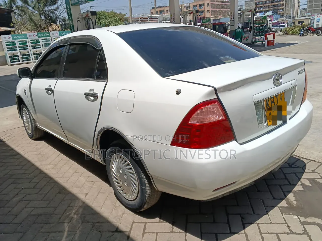 Toyota Corolla 2007 White