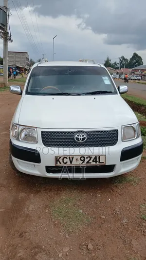 Toyota Succeed 2013 White