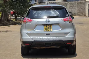 Nissan X-Trail 2014 Silver