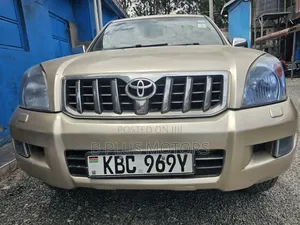 Toyota Land Cruiser Prado 3.0 D-4D 5dr 2005 Beige