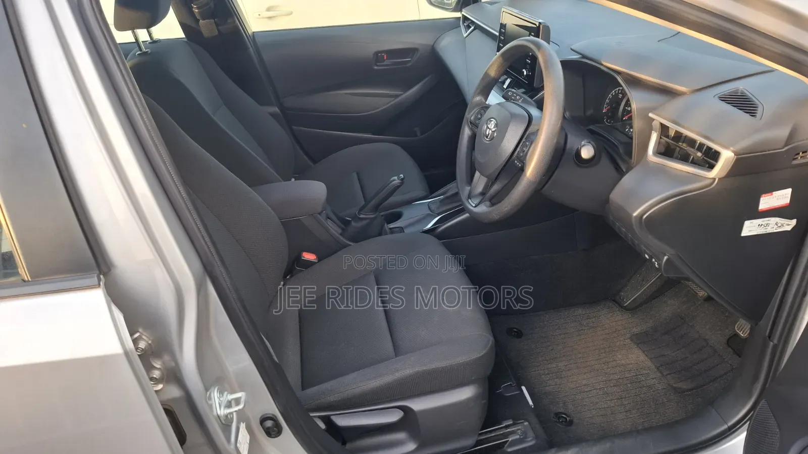 Toyota Corolla Touring S 2019 Silver