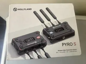 Hollyland Pyro S 4K Wireless Video Transmitter and Receiver