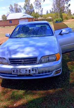 Toyota Chaser 2000 Silver