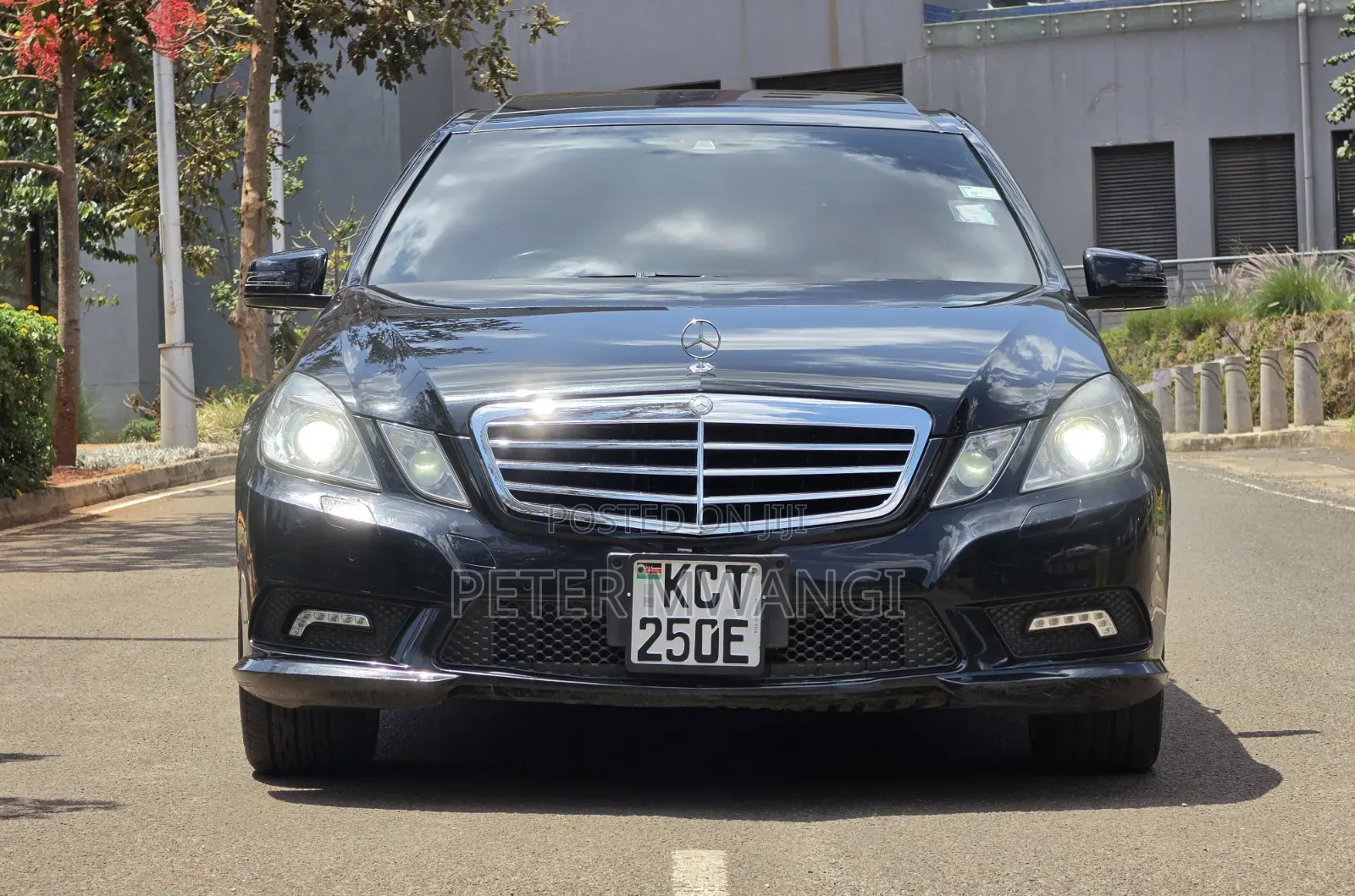 Mercedes-Benz E250 2011 Black