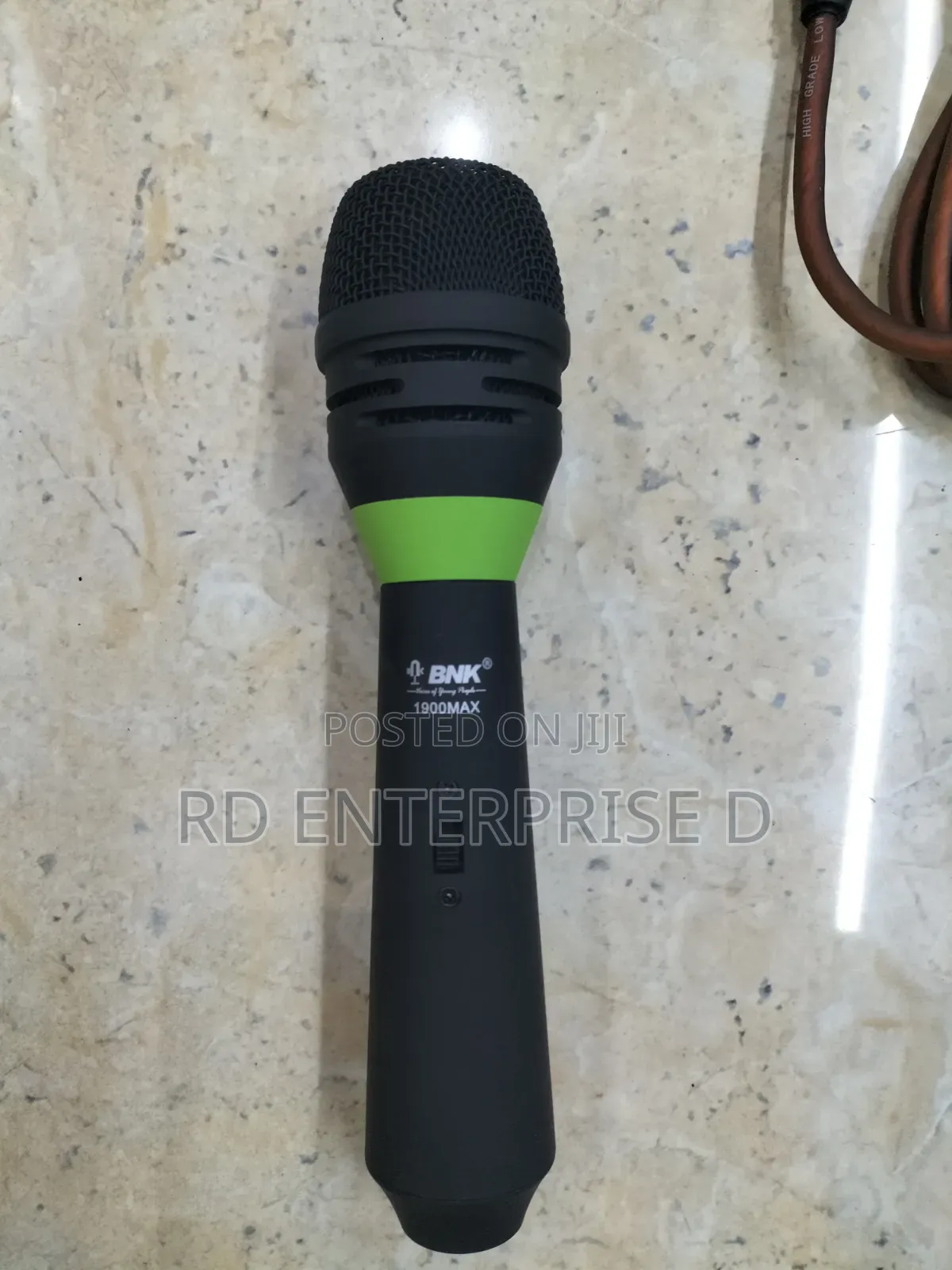 BNK 1900max Wired Microphone