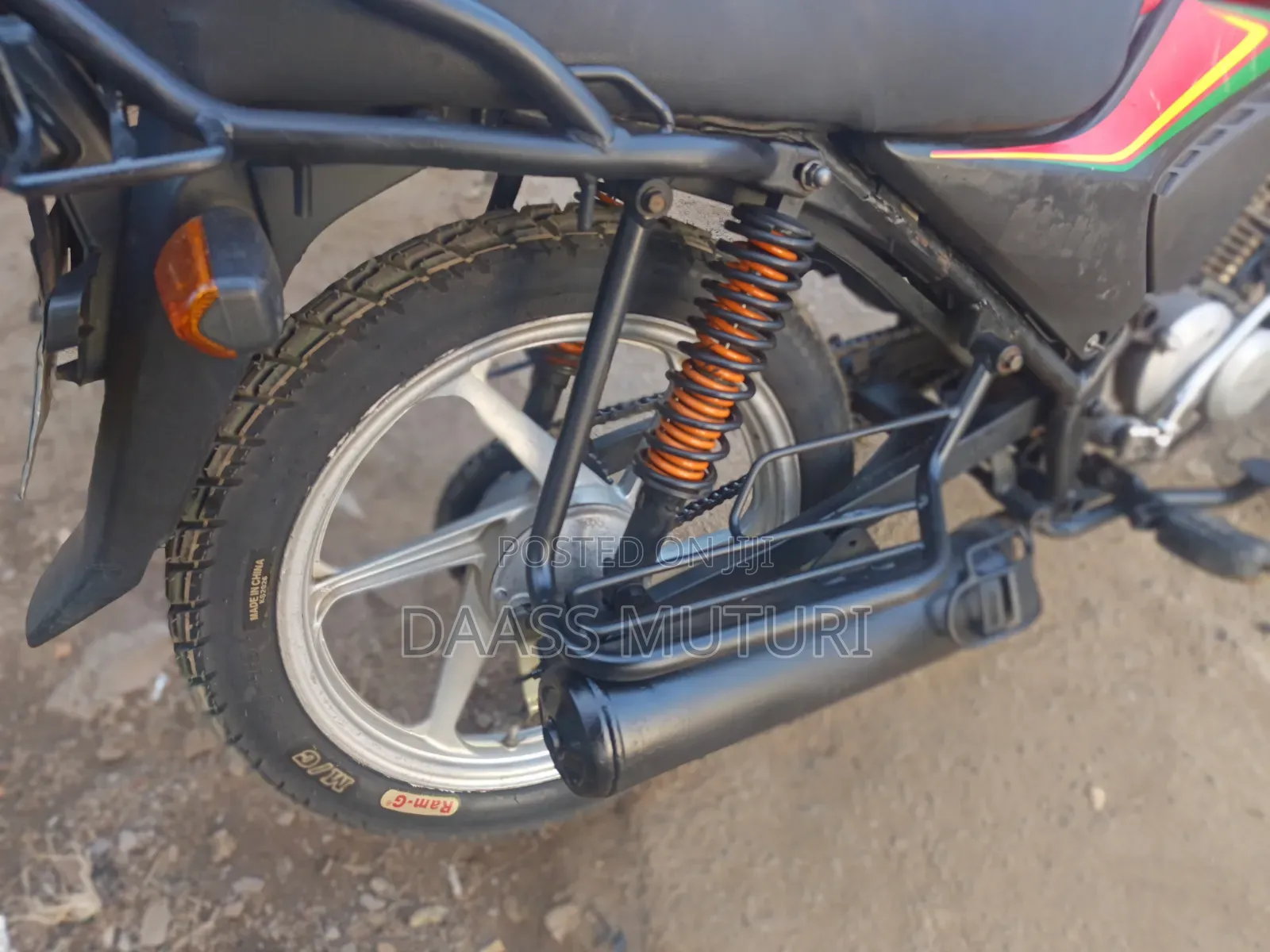 Honda CB 2021 Red