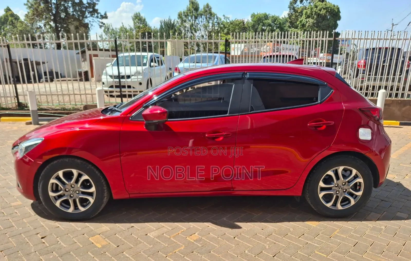 Mazda Demio 2018 Maroon