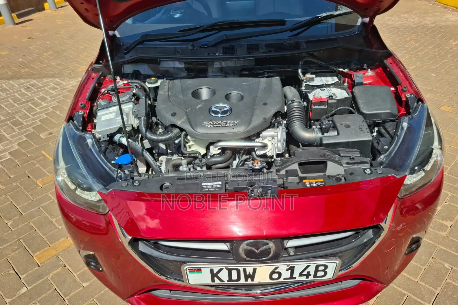 Mazda Demio 2018 Maroon
